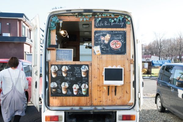 Cafe Bus Komorebi （カフェバス コモレビ）